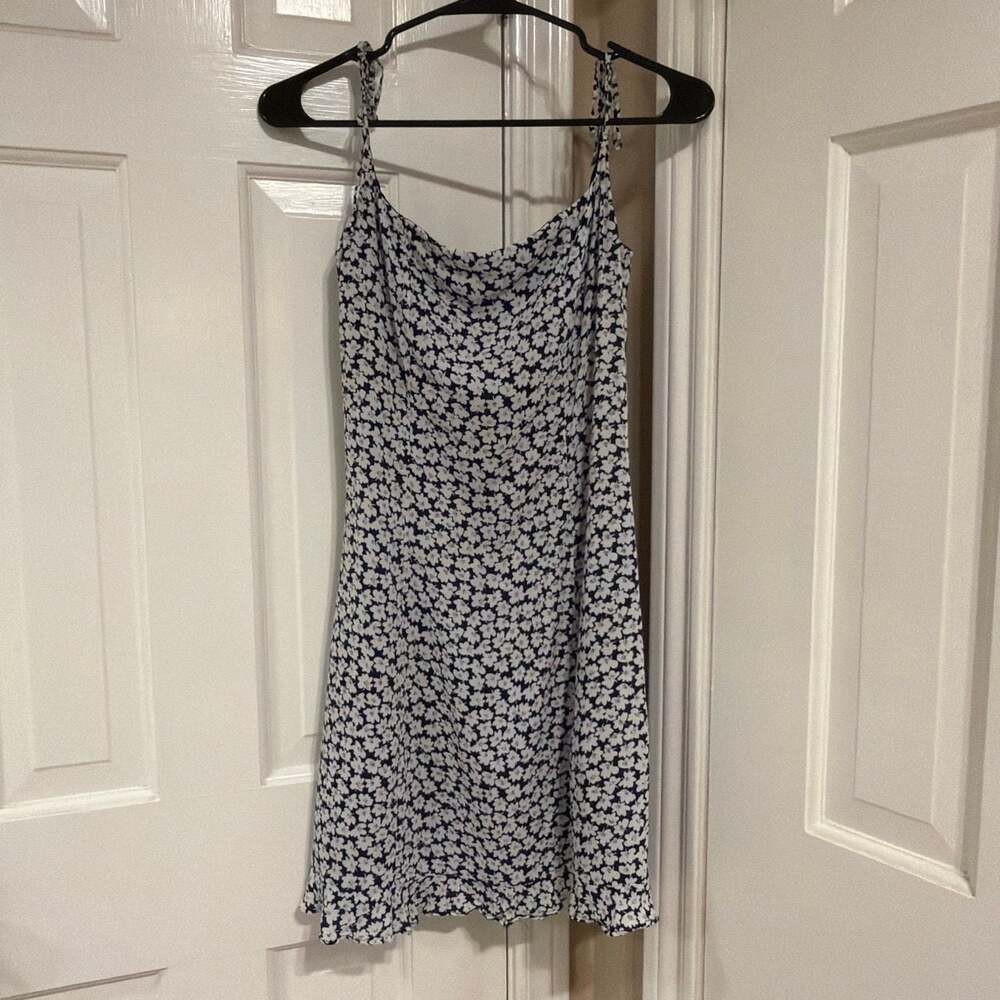 Petite Studio Sadie Blue Floral Dress Size XS